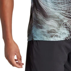 ADIDAS Printed Pro T-Shirt Herren - Schwarz, Mehrfarbig -BIDI BADU Verkäufe 18467000 18