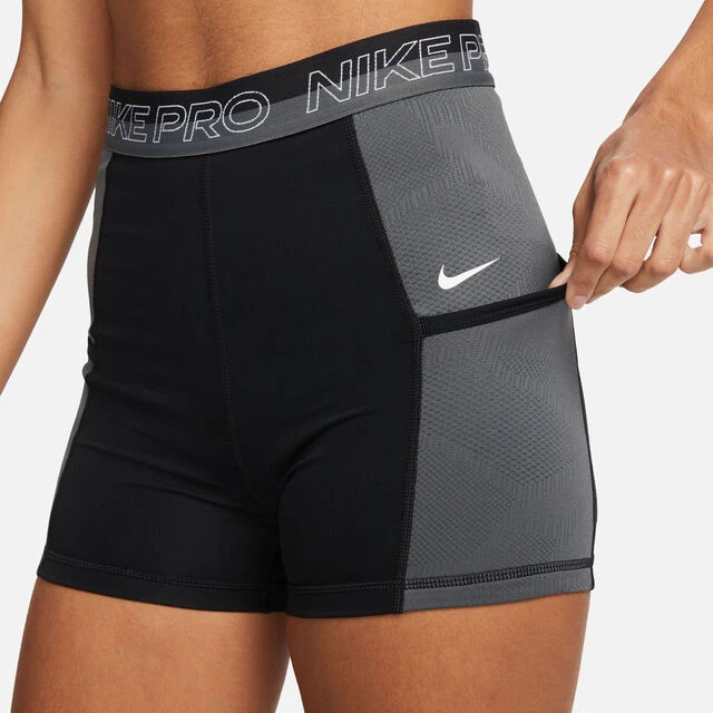 Nike Dri-Fit Performance 3in Ballshort Damen - Schwarz, Grau 10 Nike Dri-Fit Performance 3in Ballshort Damen - Schwarz, Grau – Bild 8